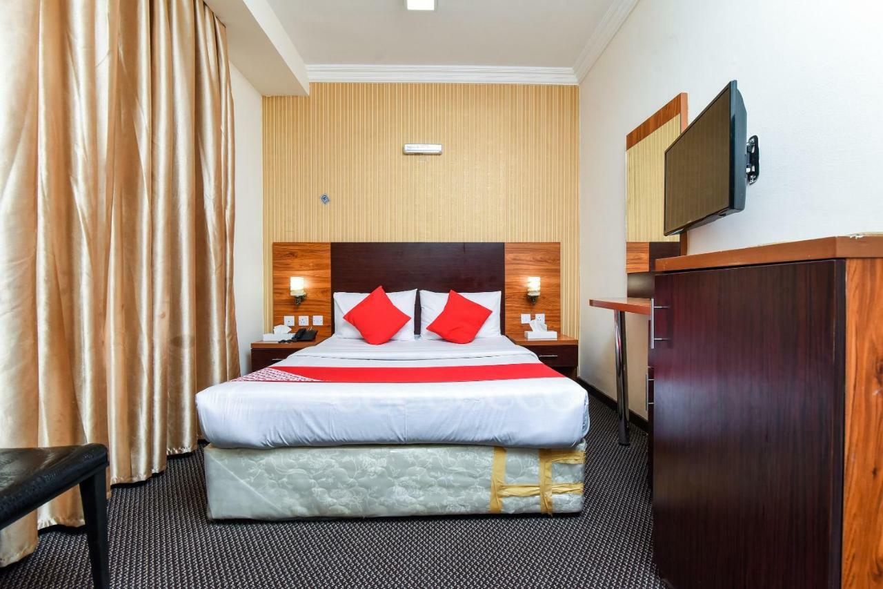 Central Paris Hotel, Baniyas Square Dubai Exterior photo